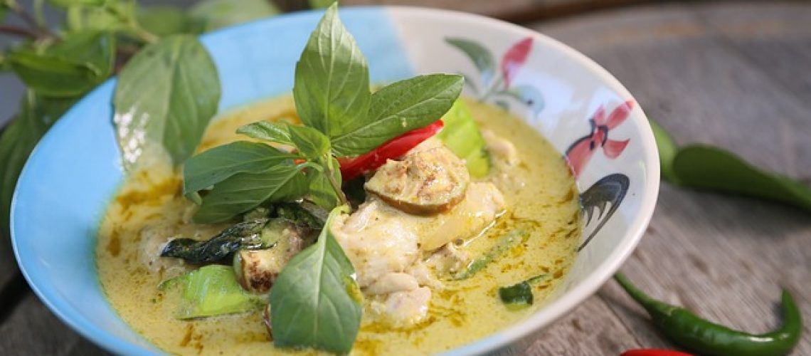 Macro-Friendly Thai Chicken Curry